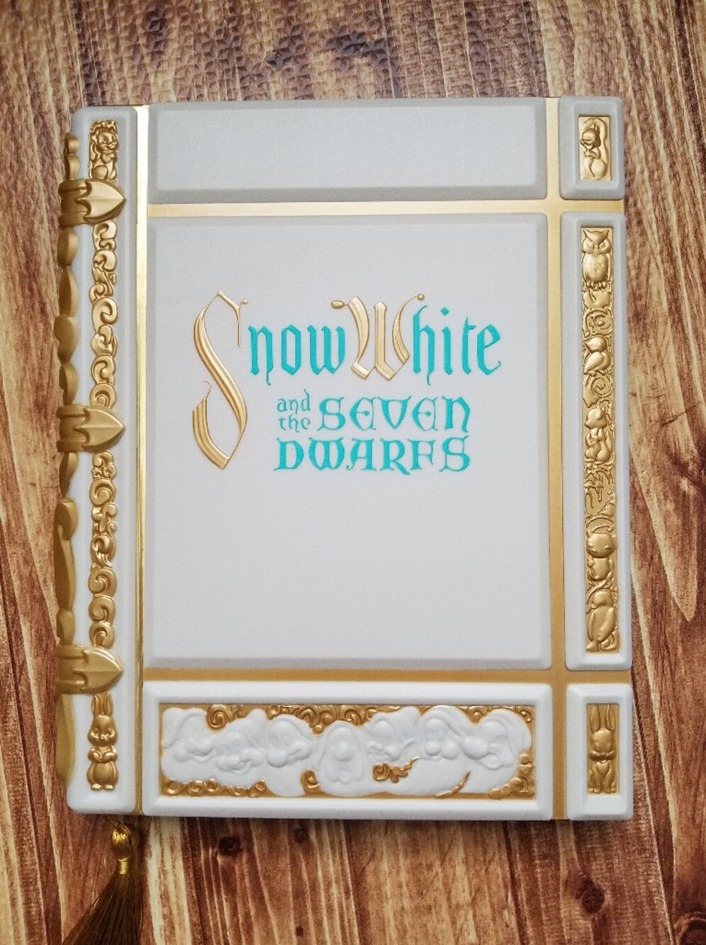Disney Archives Collection: Snow White Storybook Replica Journal Notebook Movie